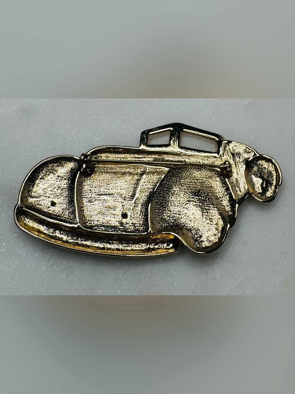 Gold Tone Vintage Car Brooch with Rhinestone Headlights - Picture 3 of 6